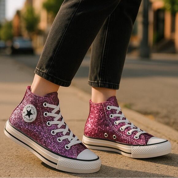 Converse Chuck Taylor All Star Hi Sneaker Brand New Wi. Box Womens 7 1/2 Purple - Picture 1 of 16